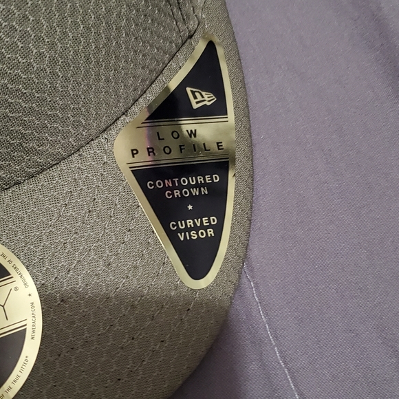 Green Bay Packers New Era Fitted Low Profile Salute To Service Hat Size 7 1/4 - Picture 3 of 4